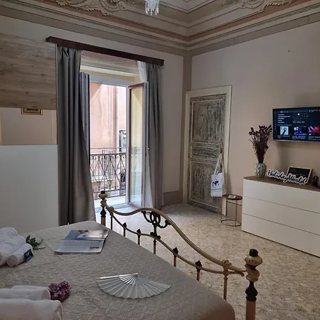 Donna Elisa By World Apartmán Carini