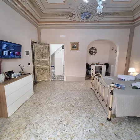 Donna Elisa By World Apartmán Carini