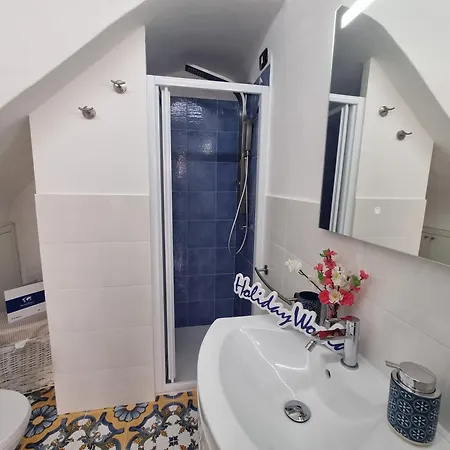 Apartment Donna Elisa By World